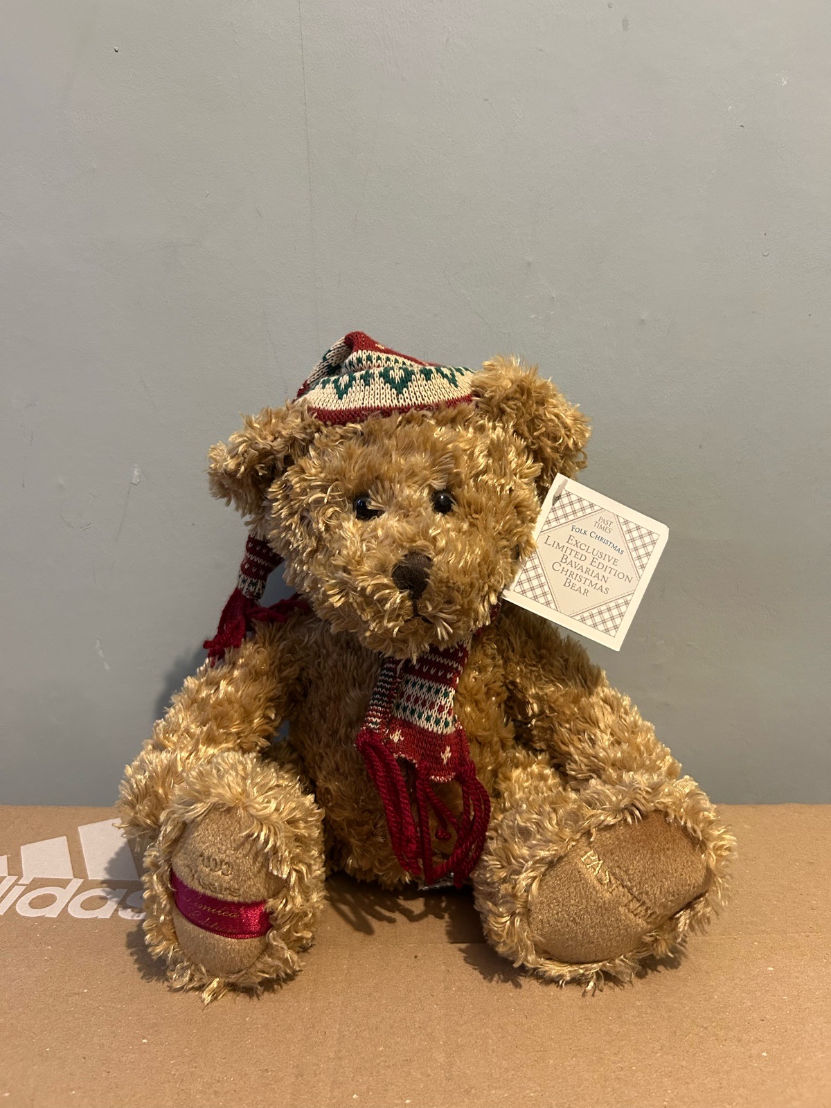 Past Times Limited Edition Bavarian Christmas Teddy Bear Russ Berrie 2828