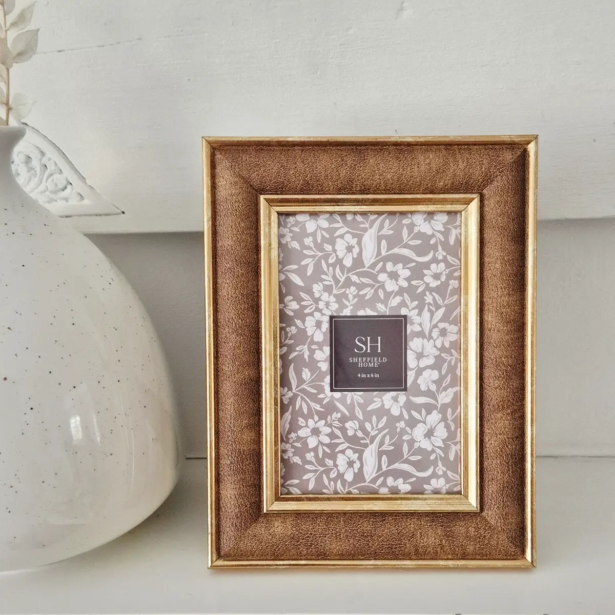 Sheffield Home tan photo frame