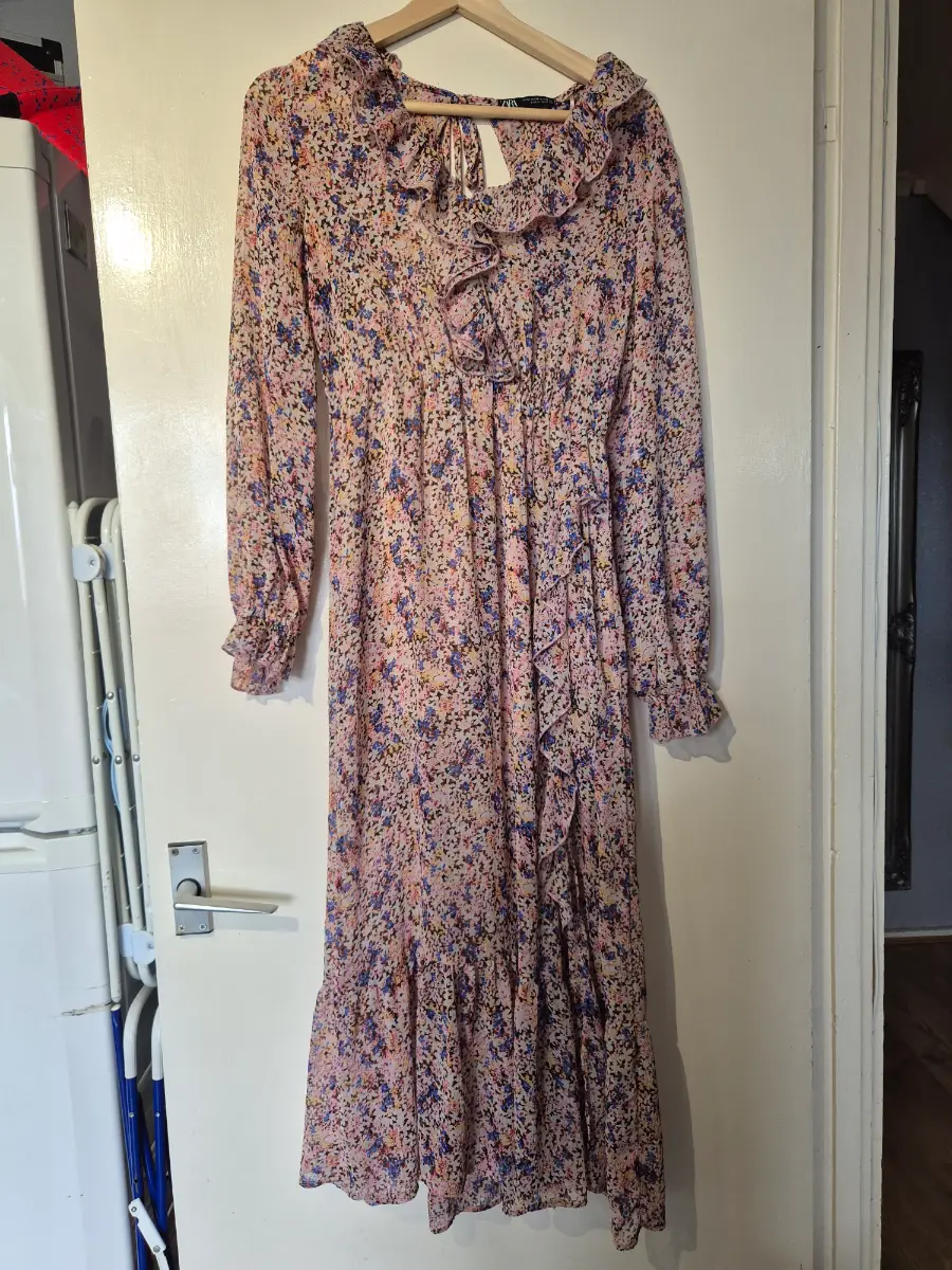 zara maxi dress eur M