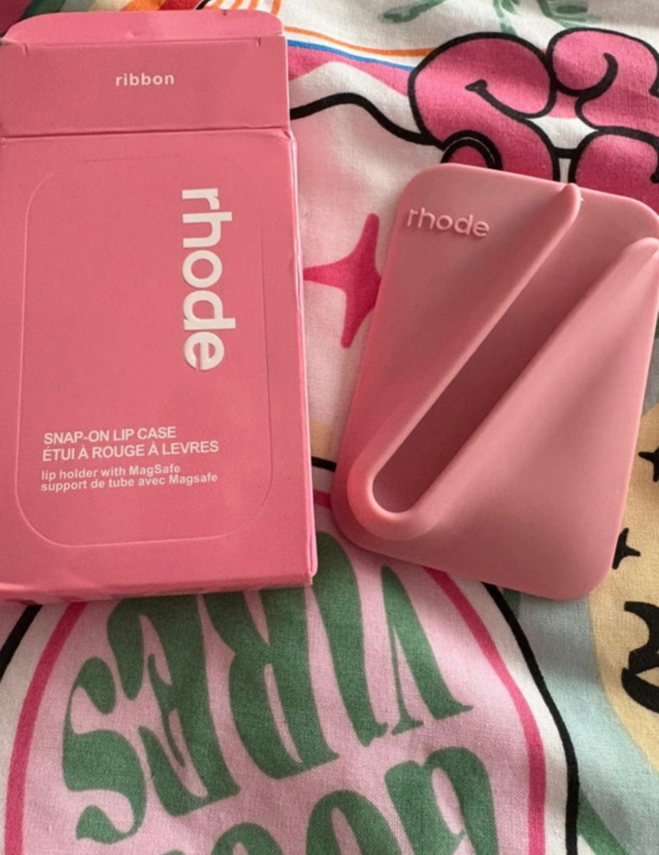 Rhode light pink snap on case