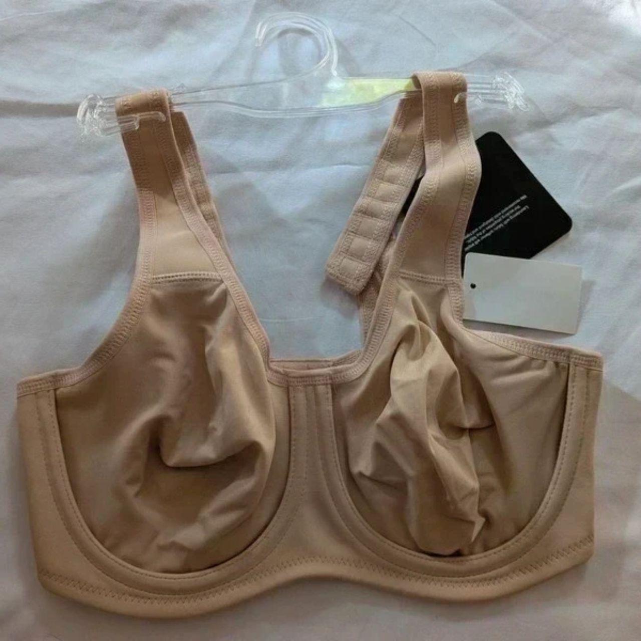 Wacoal Underwire Sports Bra with Underwire Full Figure Sand with adjustable straps 34C