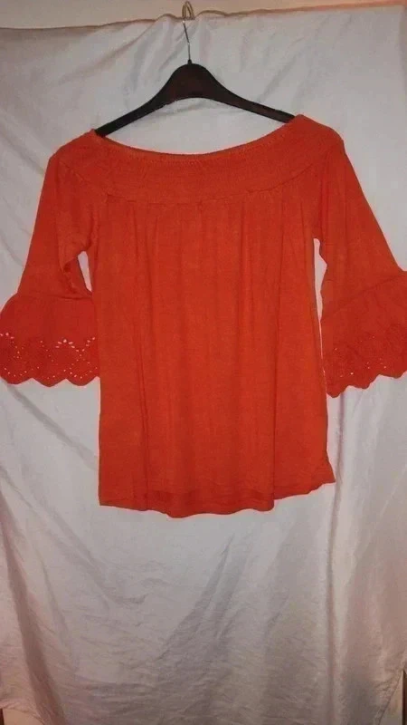 Joe Browns Orange Bardot Broderie Top Size 14