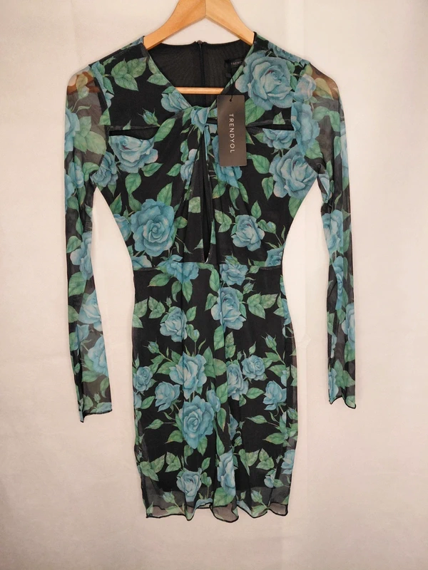 Trendyol Black Printed Flower Dress Size 8