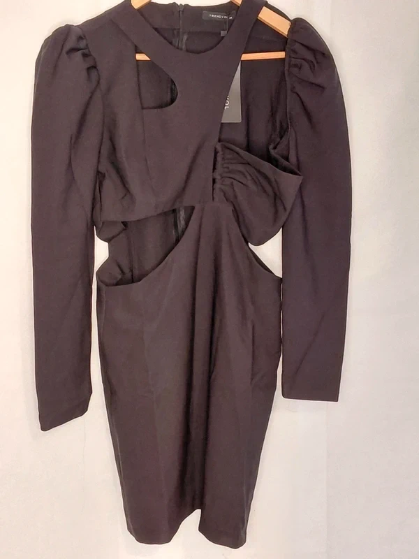Trendyol Black Stylish Dress Size 12