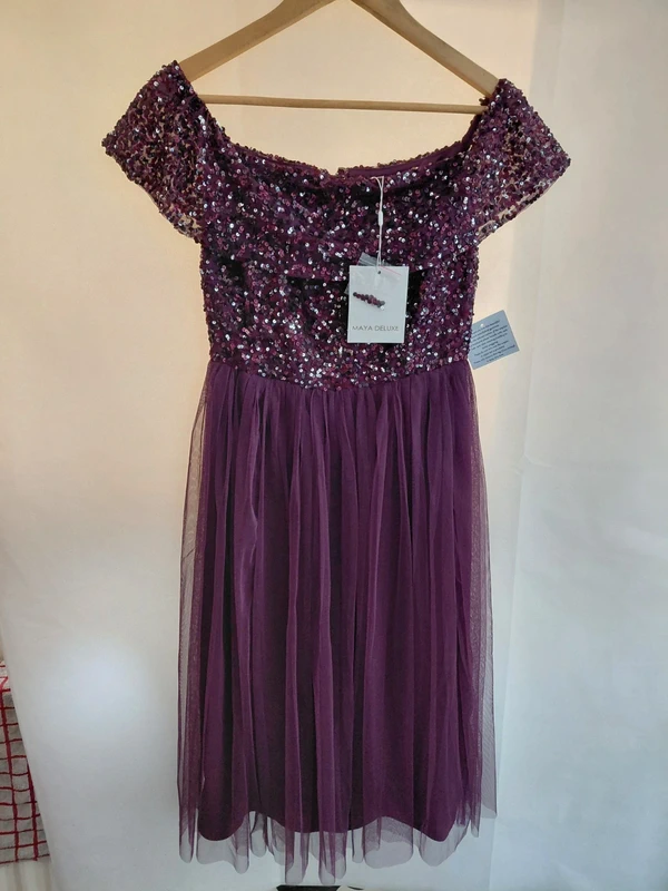 Maya Deluxe Midi Berry Dress Size 10