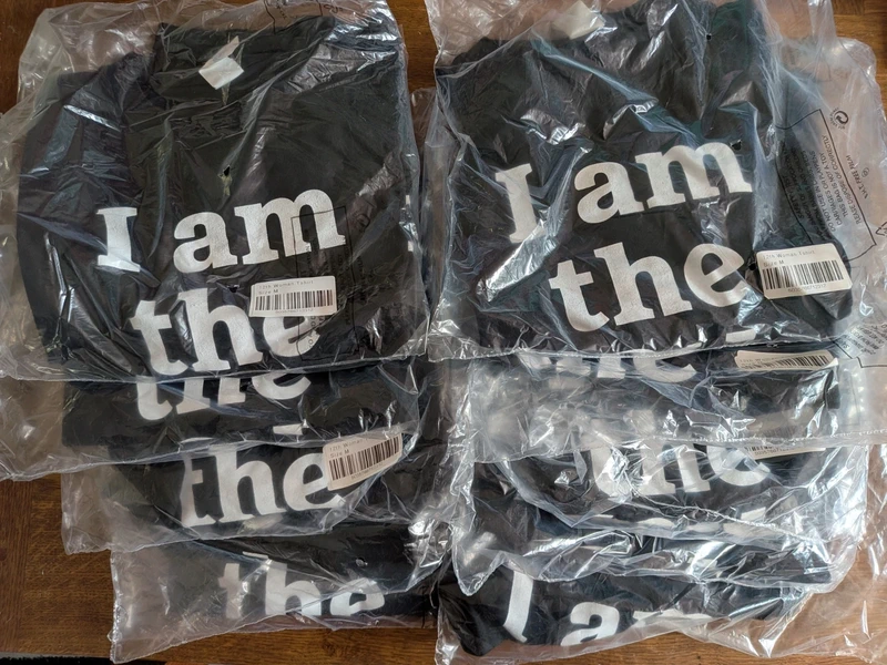 10 x Heineken I Am The 12th Woman Football T-Shirt Black Medium