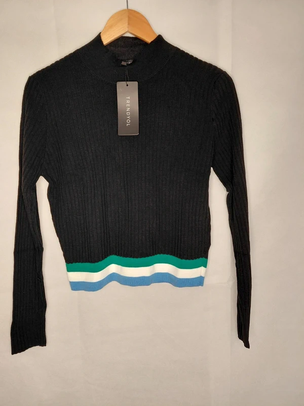 Trendyol Black Stylish Jumper Size 12
