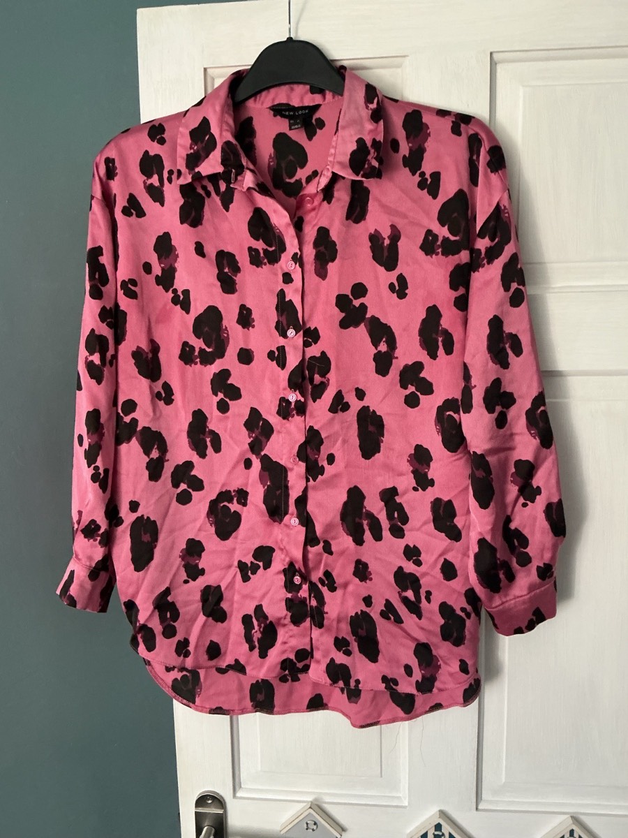 New Look Large Pink Animal Print Shirt Size 10 US 6 Euro 38