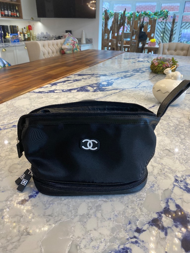 Chanel wet and dry toiletry / makeup organiser xx