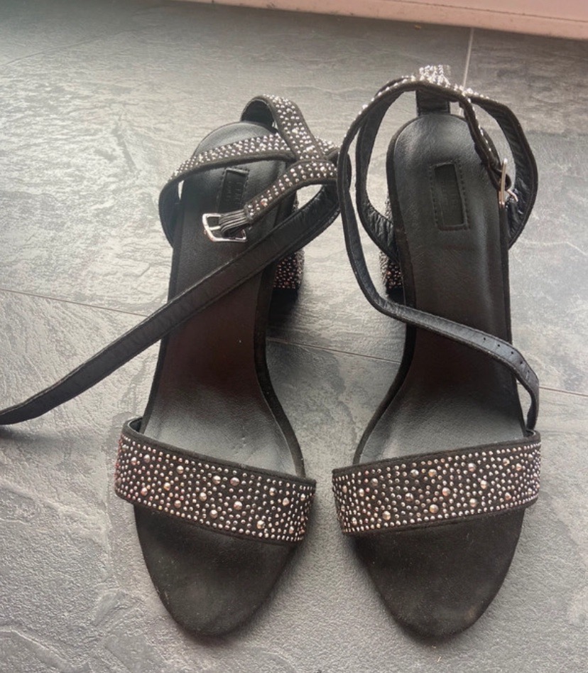 Marks and Spencer’s limited collection size 6 sparkly shoes
