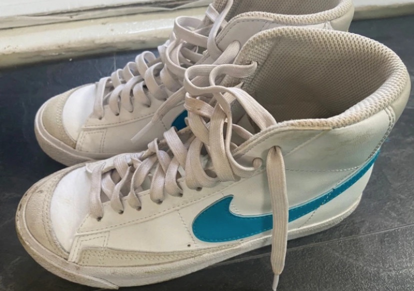 Nike white high top trainers with blue tick detail U.K. size 3