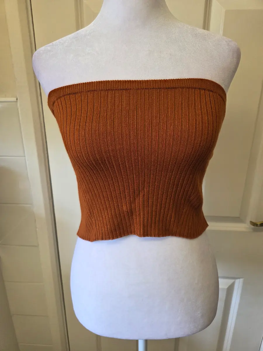 Missy Empire Rust Brown Ribbed Knit Tube Top/Bandeau. Size XS