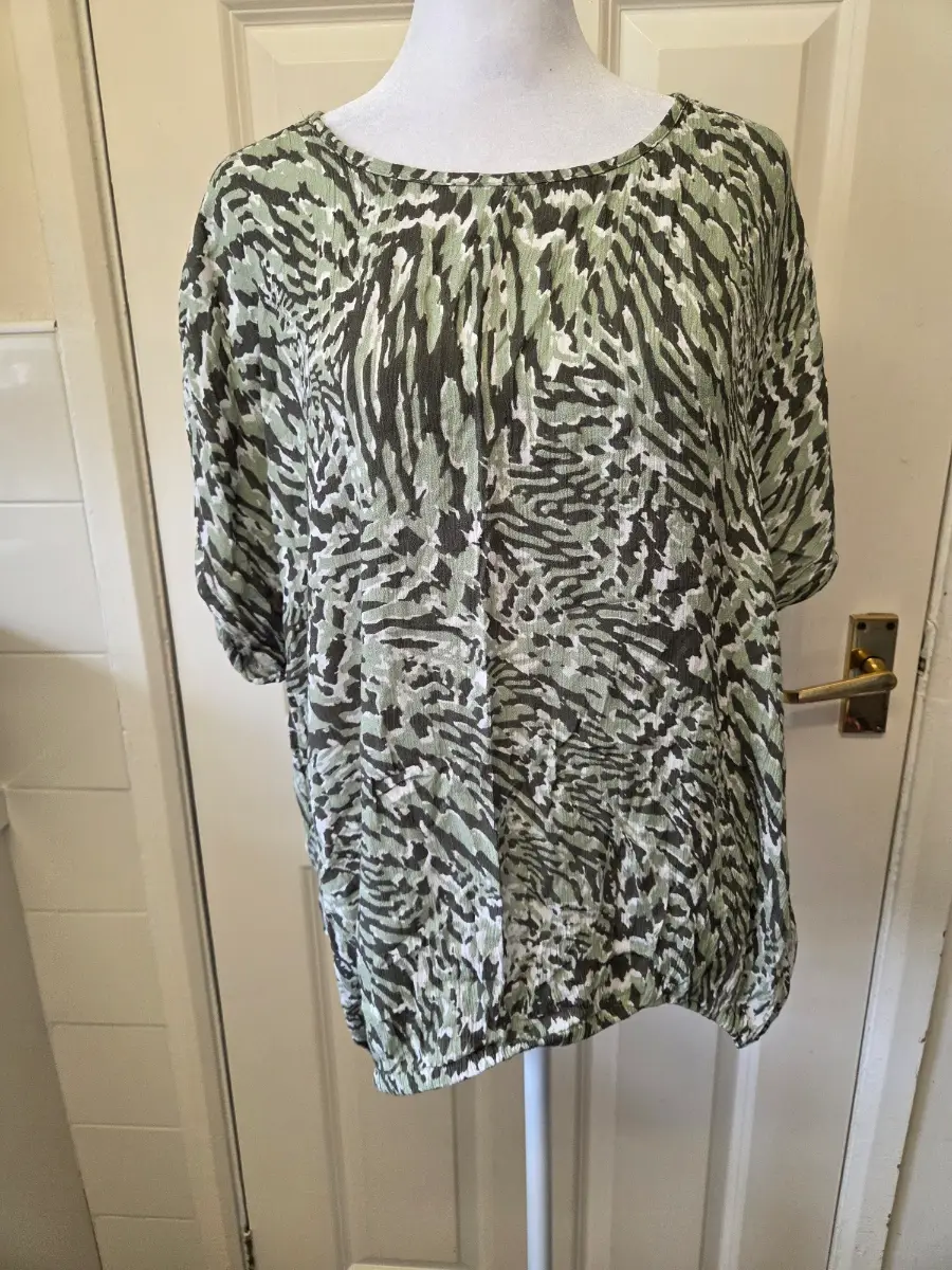 Kaffe Green Abstract Animal Print Blouse/Top. Size 38 (UK10)