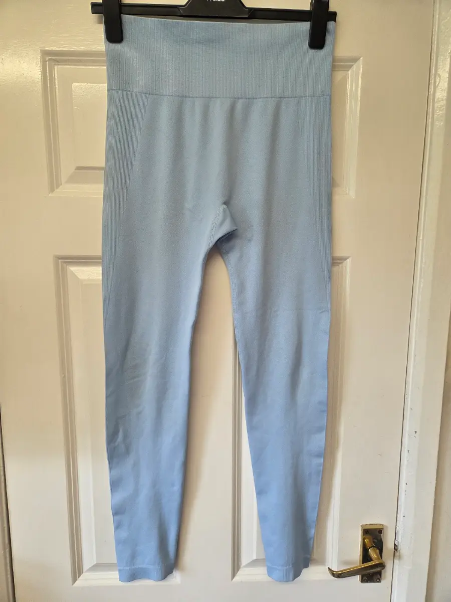 Primark Light Blue Seamless Ribbed Gym Leggings. Size Medium
