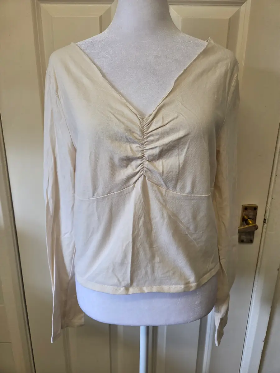 Topshop Cream Ruched Front Long Sleeve Top. Size 18