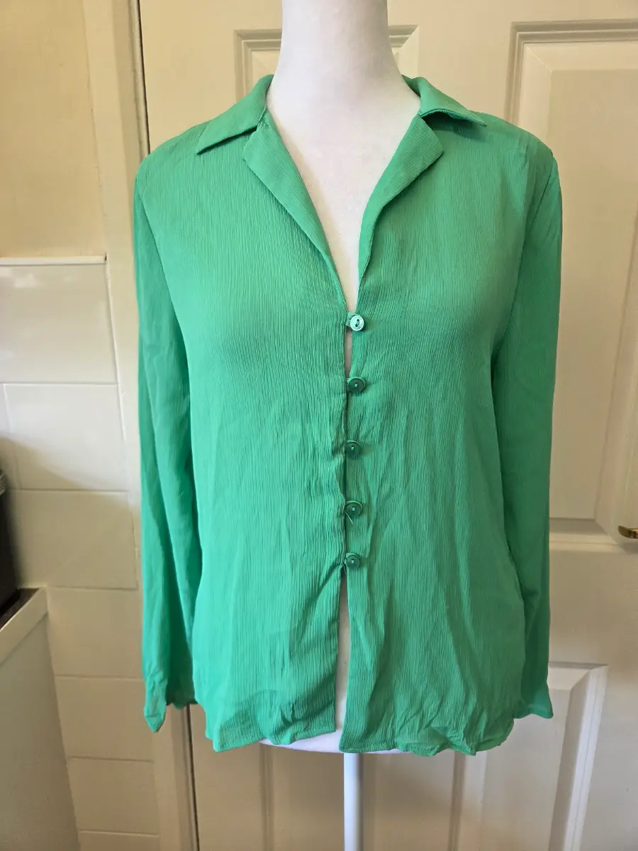 Primark Bright Green Crinkle Textured Long Sleeve Shirt/Blouse. Size 10