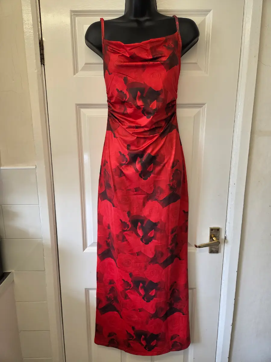 Viral Tiktok Red Rose Floral Cowl Neck Maxi Dress. Size Med (UK10)