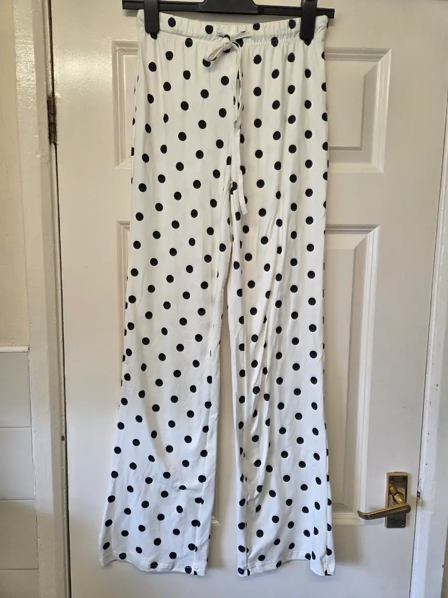 Shein Black & White Polka Dot Wide-Leg Trousers. Size Small