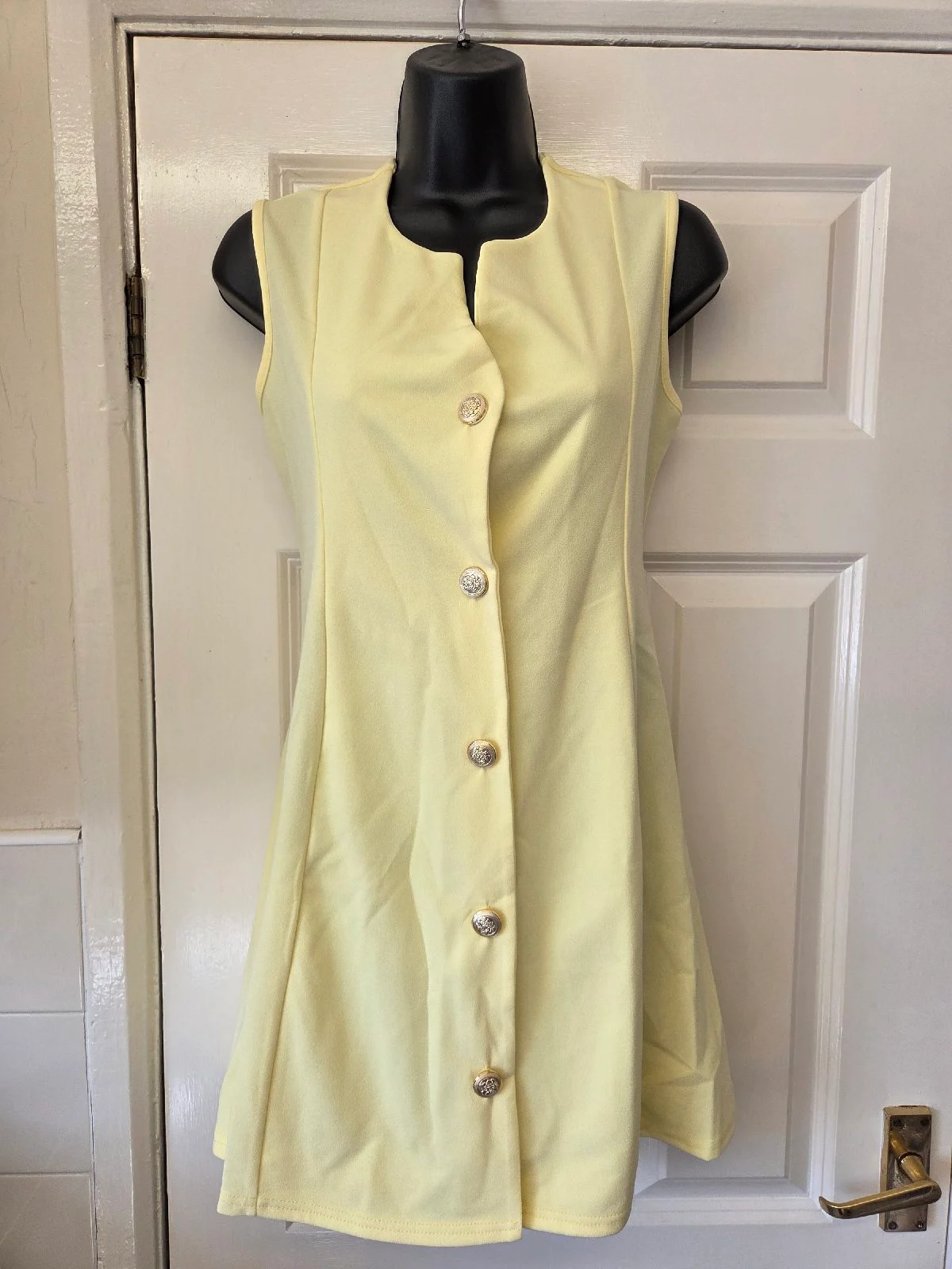 Stylewise Lemon Yellow Button-Down Tailored Mini Dress. Size 8