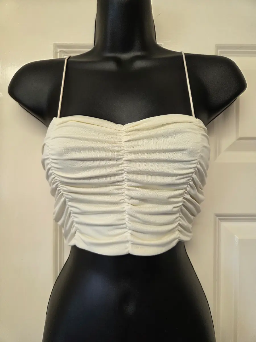 Missy Empire Cream Ruched Spaghetti Strap Crop Top. Size 6