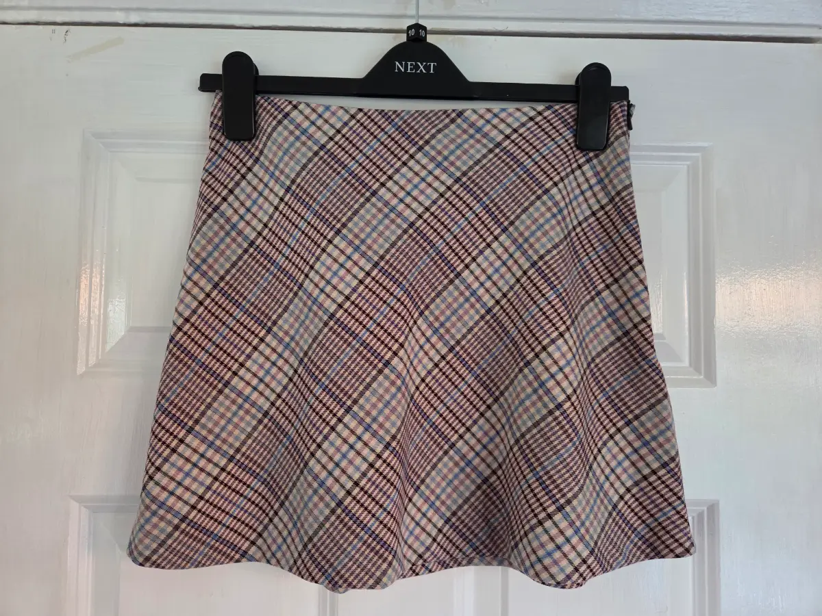 TopShop Pastel Plaid Mini Skirt. Size 8