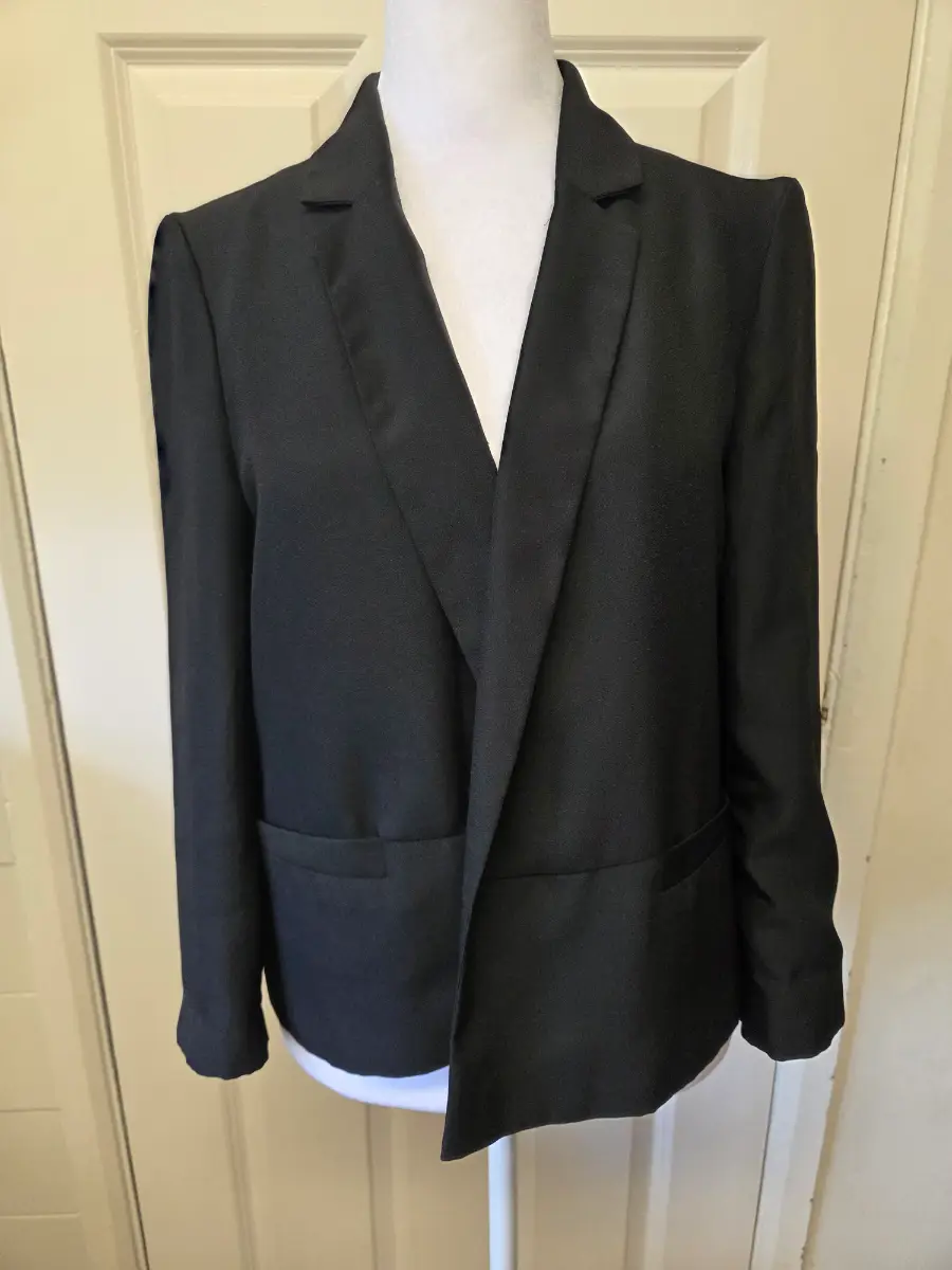 River Island Black Tailored Blazer. Size 10
