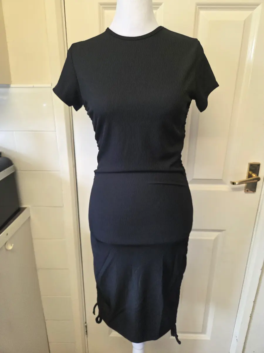 PLT Black Ribbed Ruched Bodycon Dress. Size 8