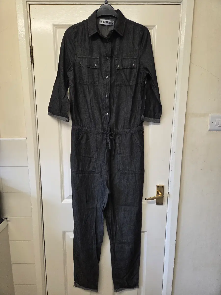 The Rockin Rev Charcoal/Black Denim Drawstring Jumpsuit. Size 6