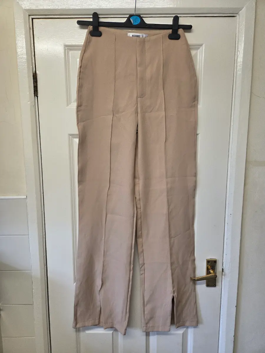 Missguided Beige Wide Leg Split Front Trousers. Size 4