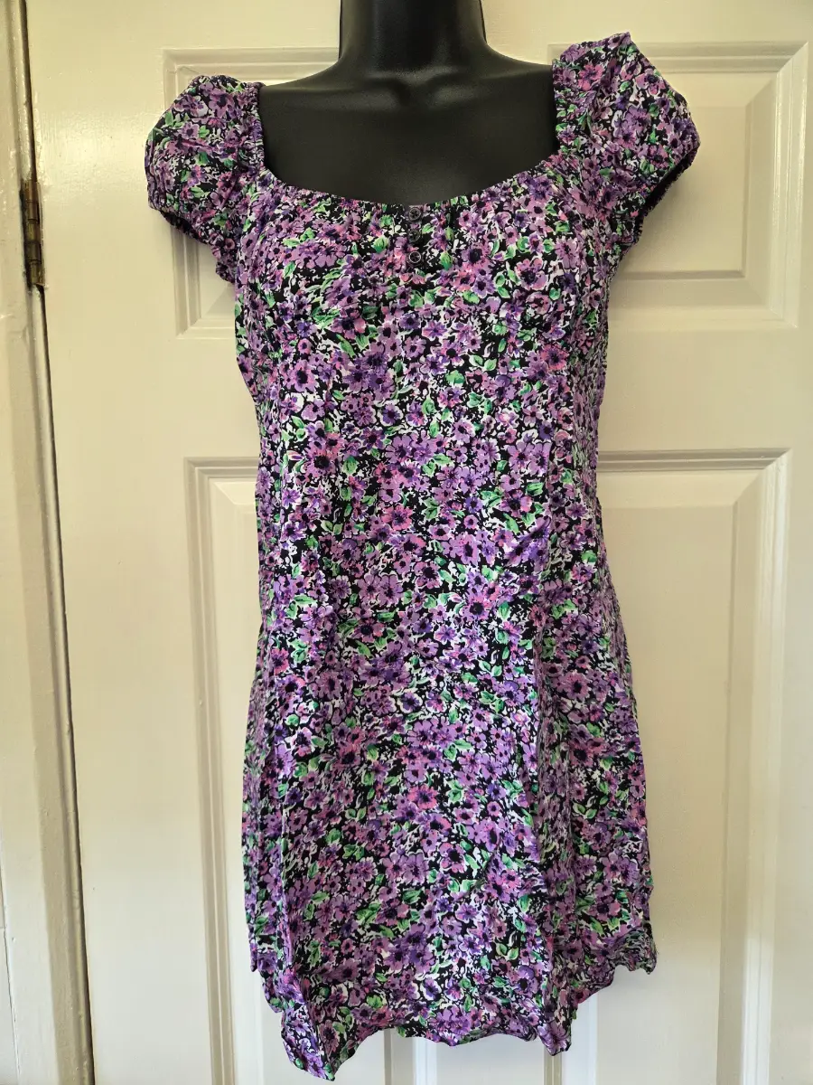 Motel Alegra Mini Dress Purple Floral Lilac Blossom. Size XS. Milkmaid Boho Summer