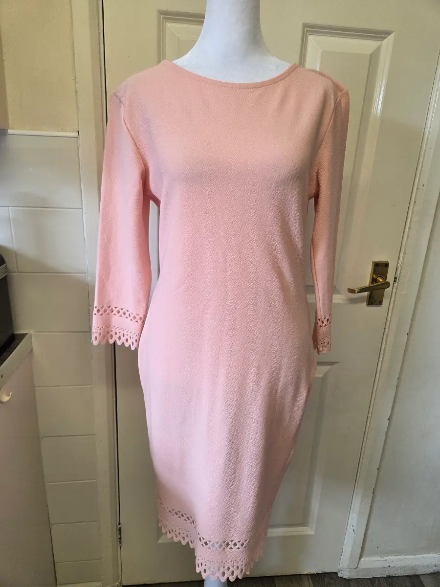 Missi London Coral Laser Cut Midi Dress with 3/4 Sleeves. Size 12