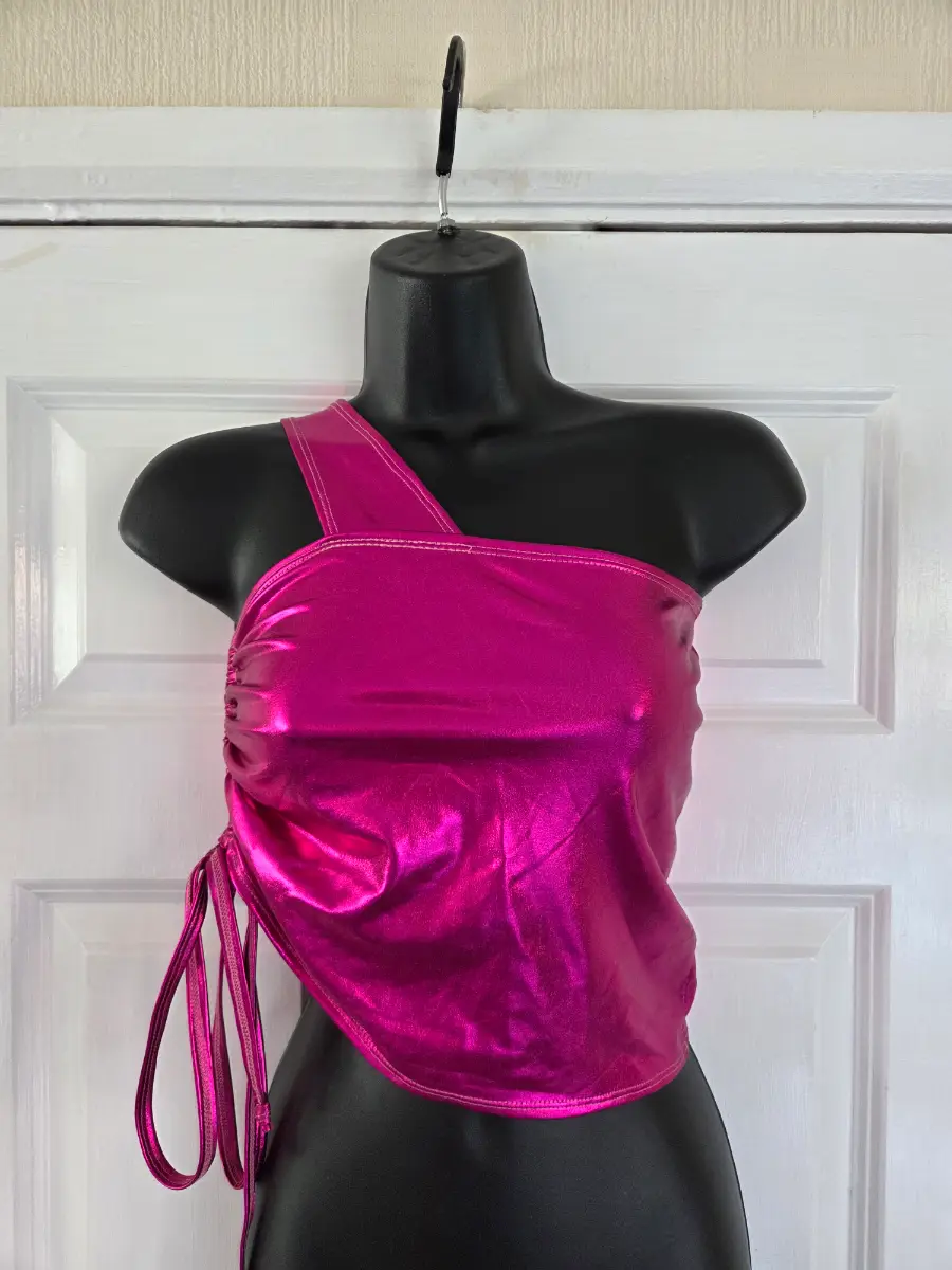 Luana The US Metallic Pink One-Shoulder Top. Size 6/8