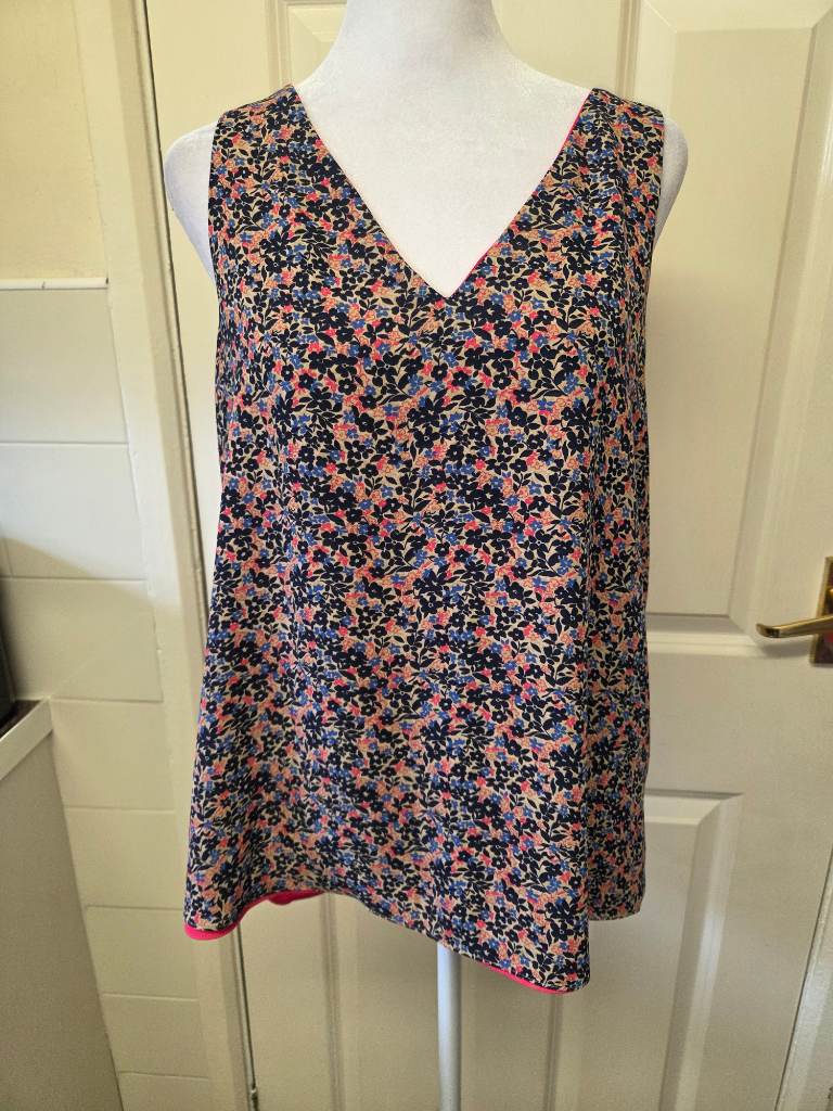Next Ditsy Multi-Coloured Floral Sleeveless Camisole. Size 10