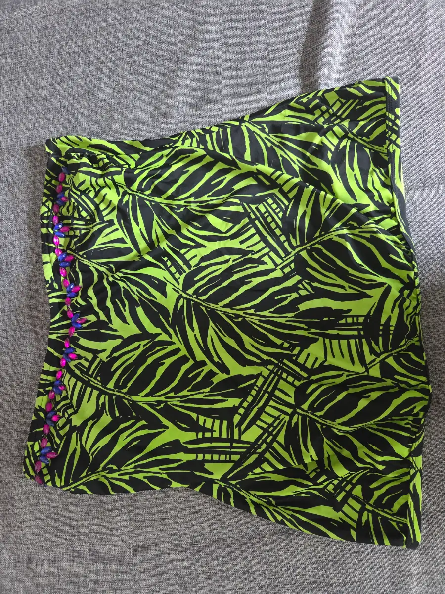 Resort Neon Lime Green Black Tropical Beaded Tankini Top. Size 16