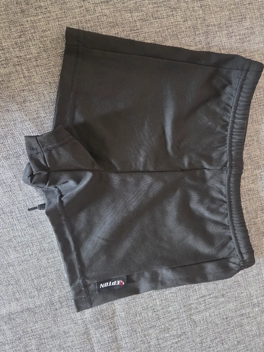 Repton Boys Black Swim Shorts Trunks. Aged 9-10 Years