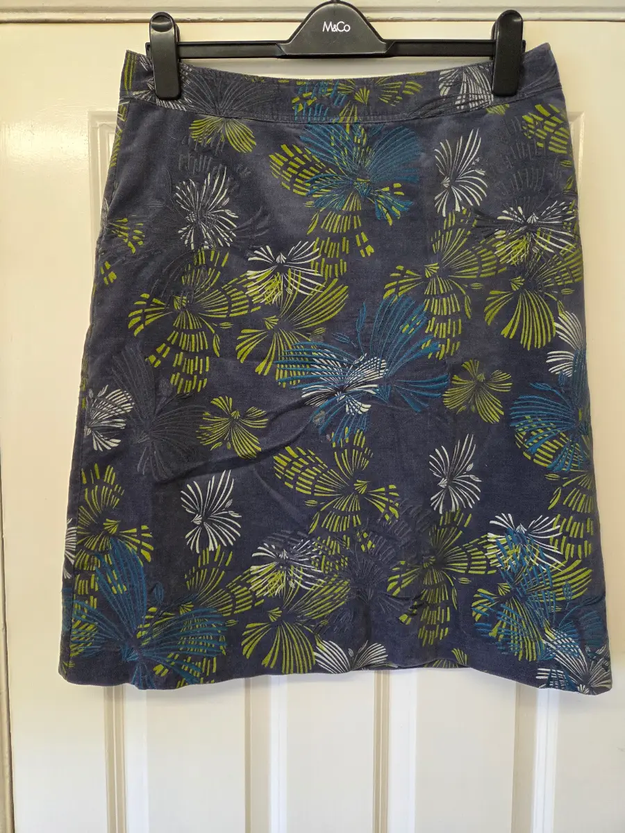 White Stuff Navy Corded Abstract Floral A-Line Skirt. Size 12