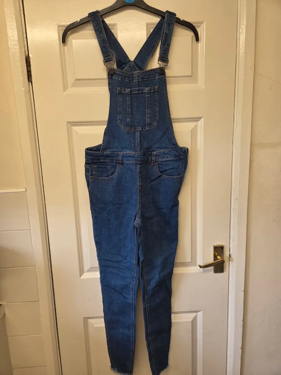 New Look Blue Denim Skinny Dungarees. Size 10