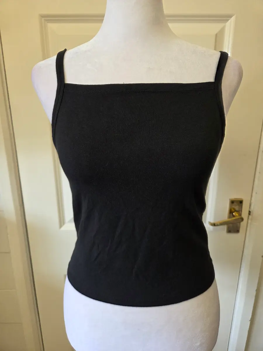Urban Outfitters Black Square Neck Cami Top. Size Small
