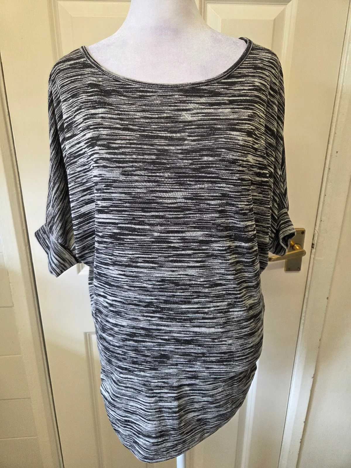 Quiz Ladies Grey Marl Melange Textured Knit Slouchy Top Short Sleeve. Size 10