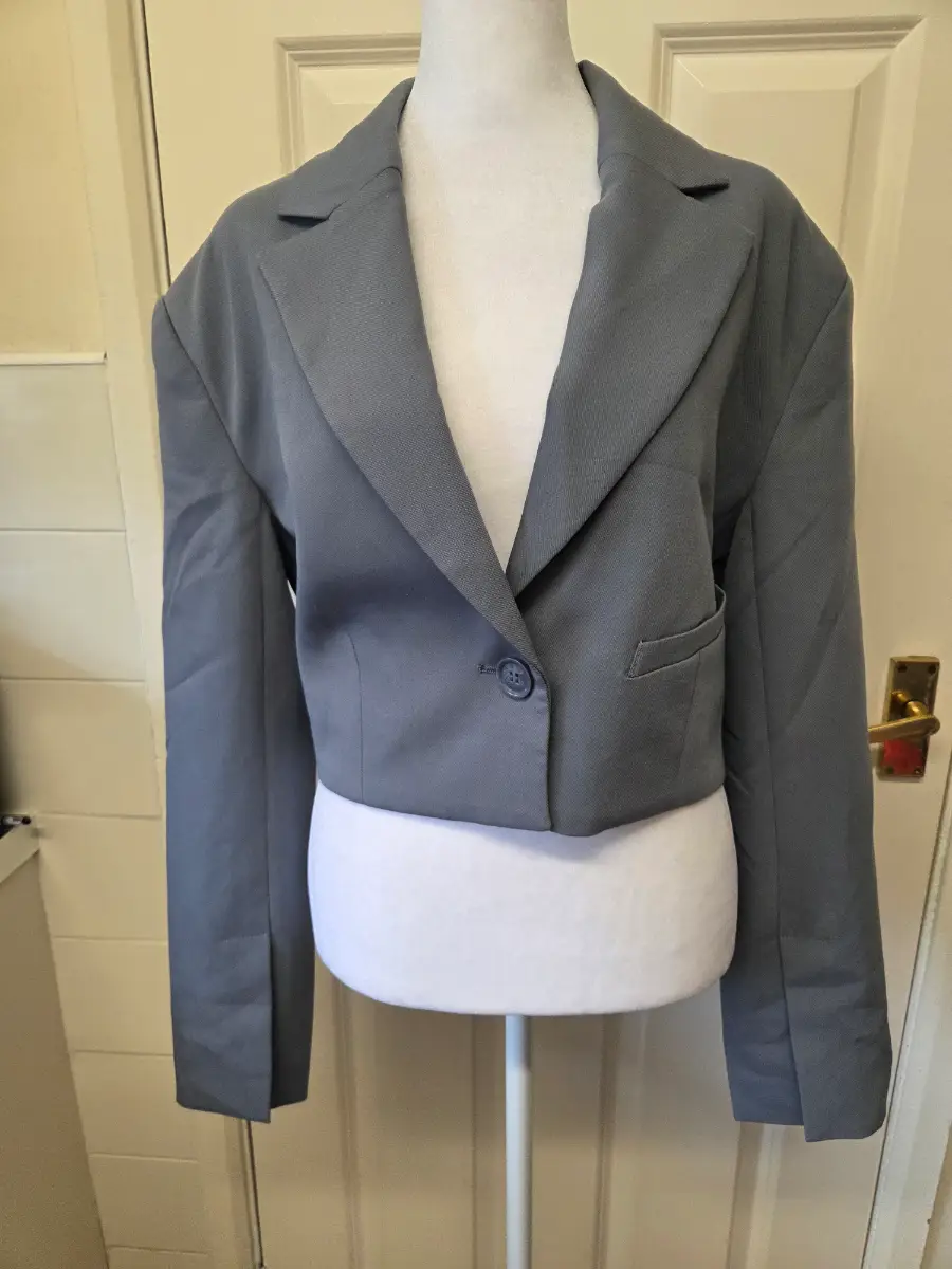 Weekday Dominique Cropped Blazer in Charcoal Grey- Size 42 (UK 14)