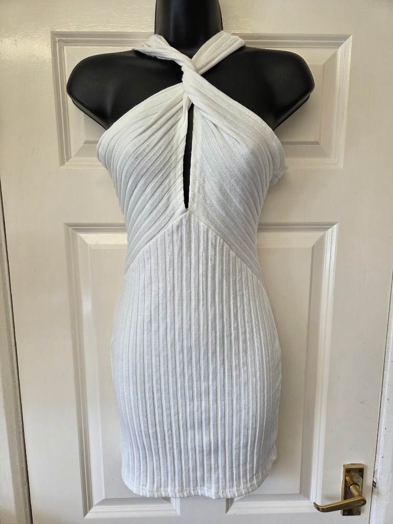 Katch Me White Cross Neck Ribbed Halterneck Mini Dress. Size 8
