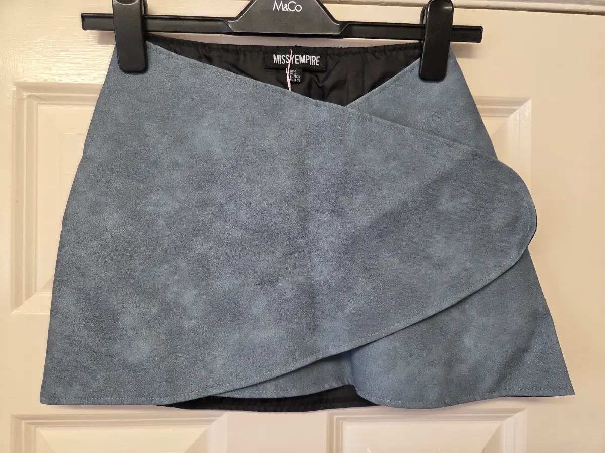 Missy Empire Dusky Blue Faux Leather Wrap Mini Skirt. Size 6 NWT