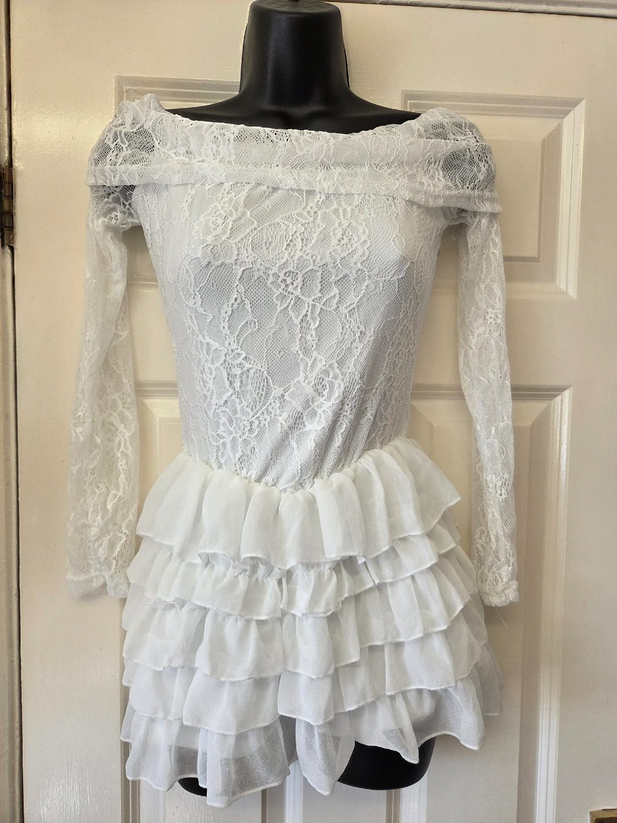 White Lace Off-Shoulder Ruffle Playsuit Romper. Size Small