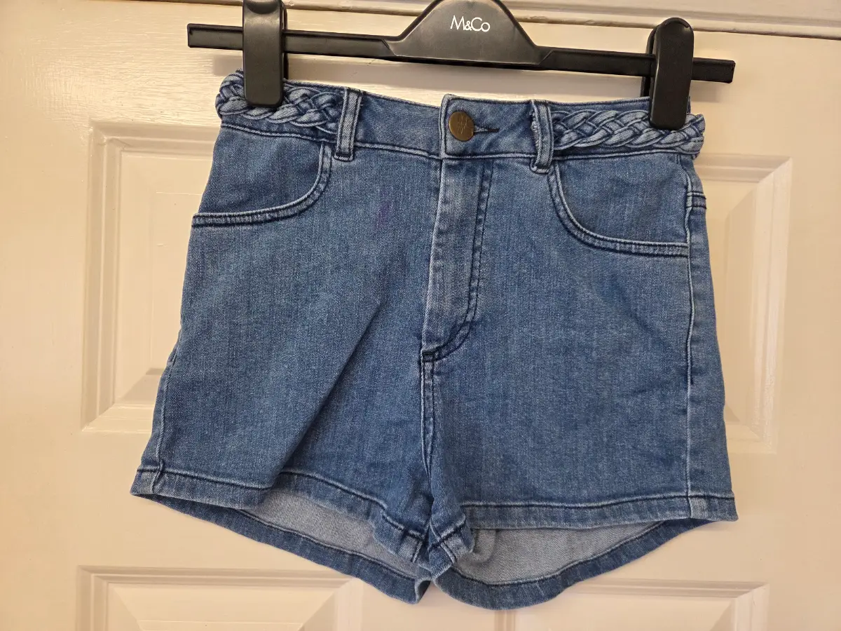 Top Shop High Waisted Blue Denim Shorts wuth Braided Waistband. Size 6