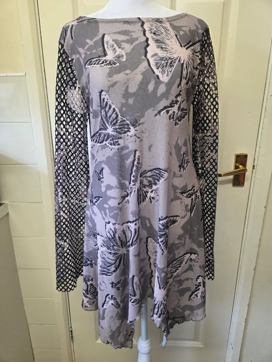 Rare Find ✨️Archive at UO Butterfly Fishnet Sleeve Dress. Size Large