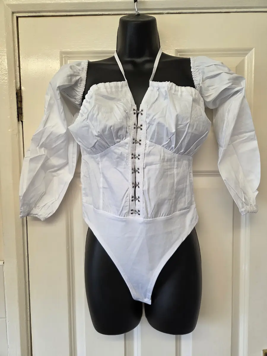 Katch Me White Lace Up Corset Milkmaid Style Puff Sleeve Bodysuit. Size S