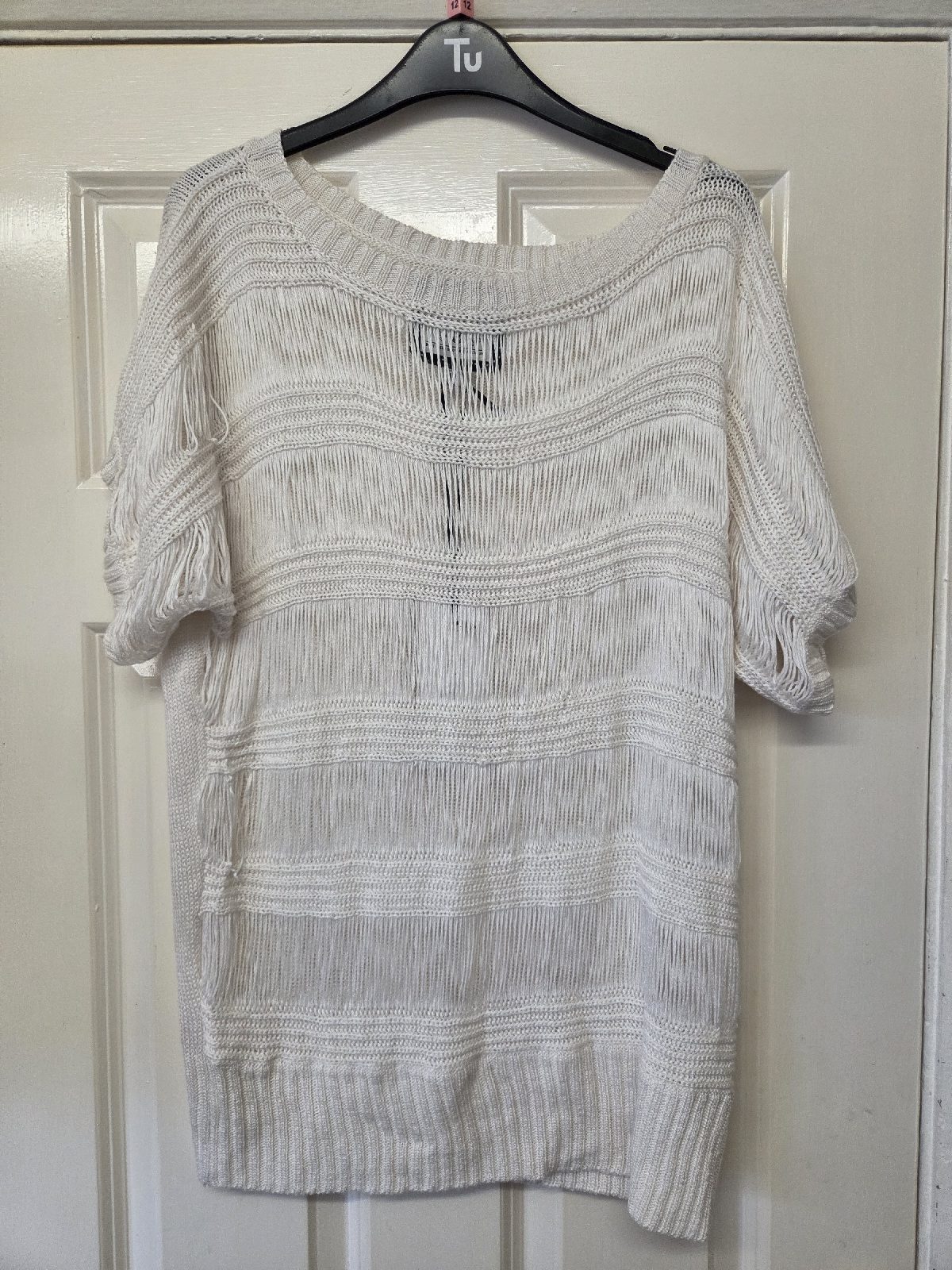 Sakura Ivory Open Knit Fringe Top. Size 14