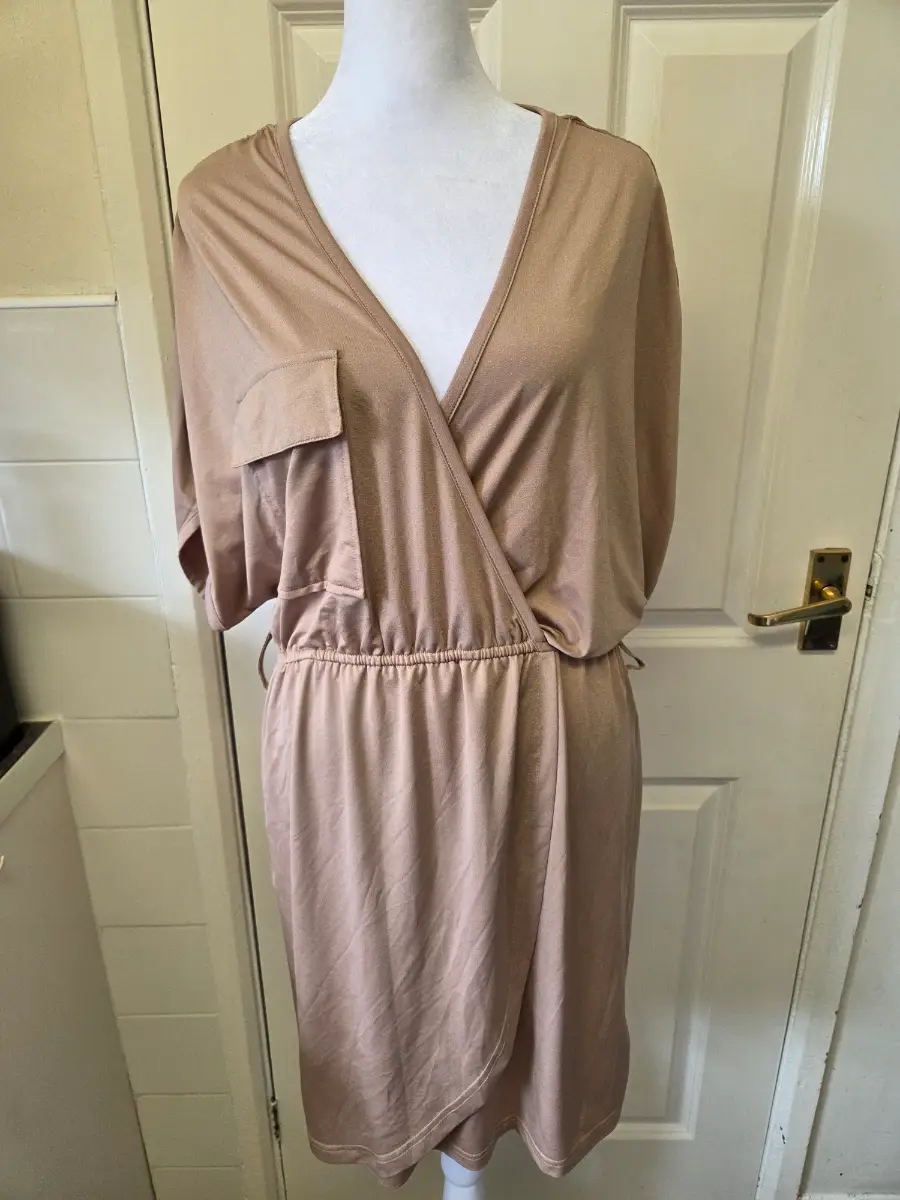 Vero Moda Taupe Wrap Summer Dress. Size Medium