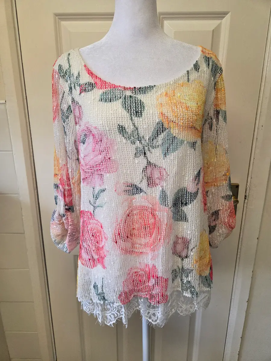 Izabel London Floral Mesh Top with Lace Trim. Size 10-12