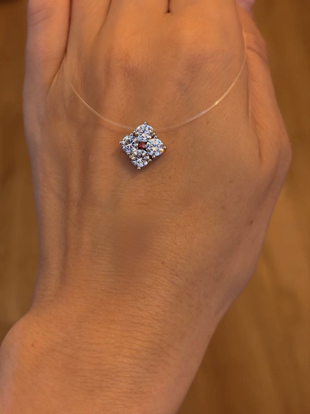 Stunning Four-Leaf Clover Necklace